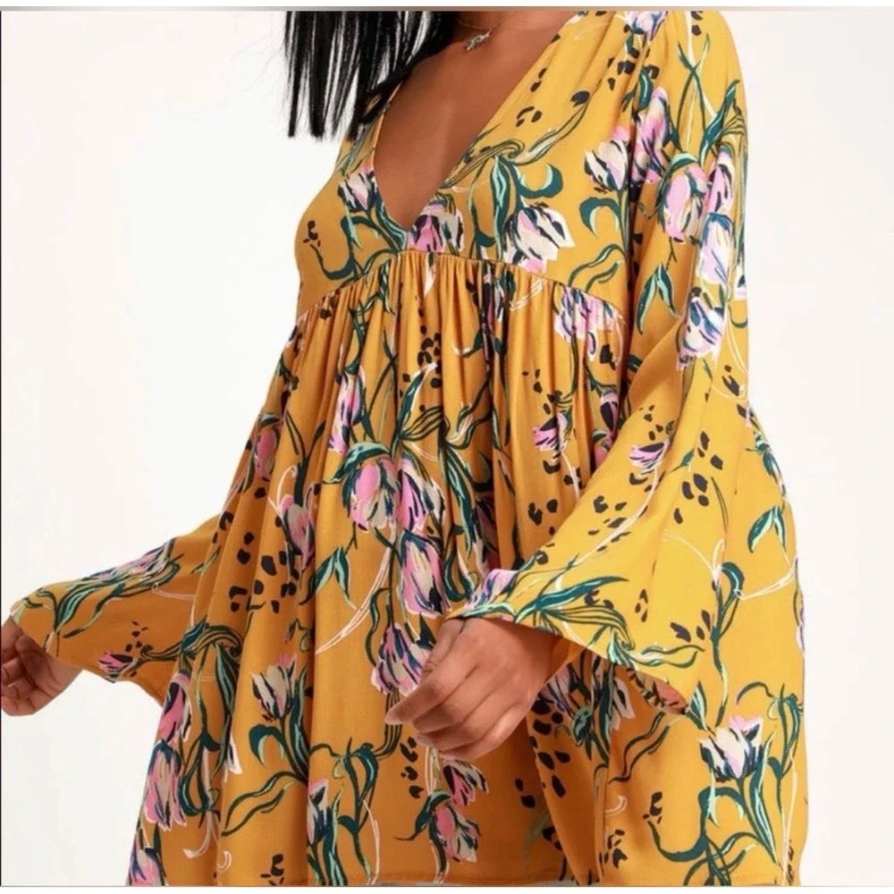 Free People Bella Floral Print Empire Tunic Top in golden yellow Size M‎ Boho